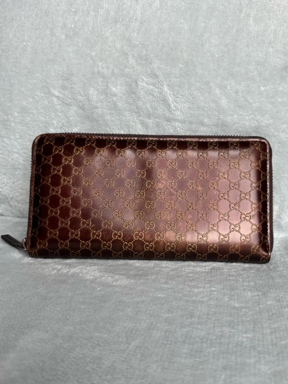 Gucci Brown Copper Guccissima Micro GG Patent Leather Zip Around Wallet - Picture 1 of 12